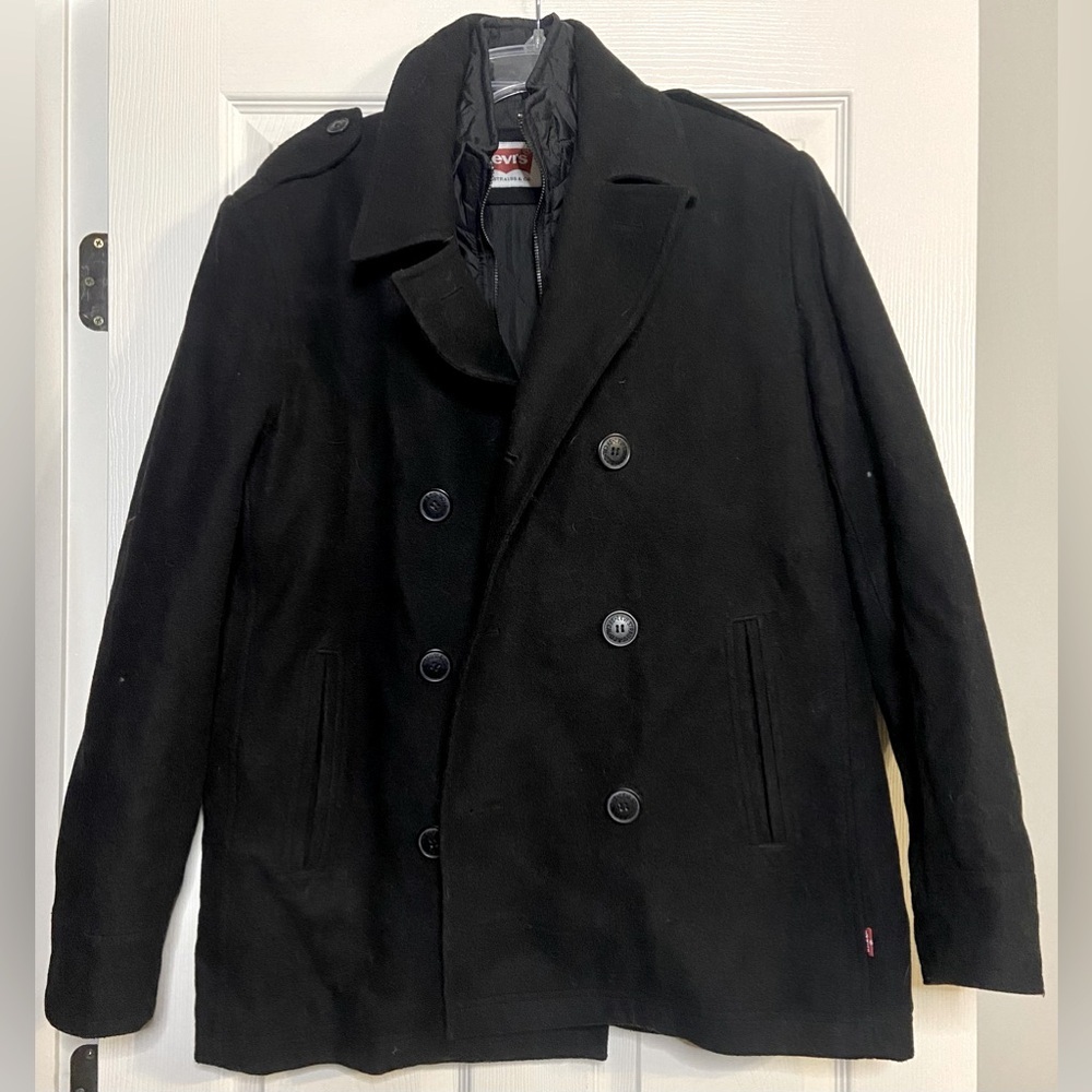 LEVI'S Mens Double Breasted Coat Wool Coat Size M.  Has Paint In Inside Of Coat